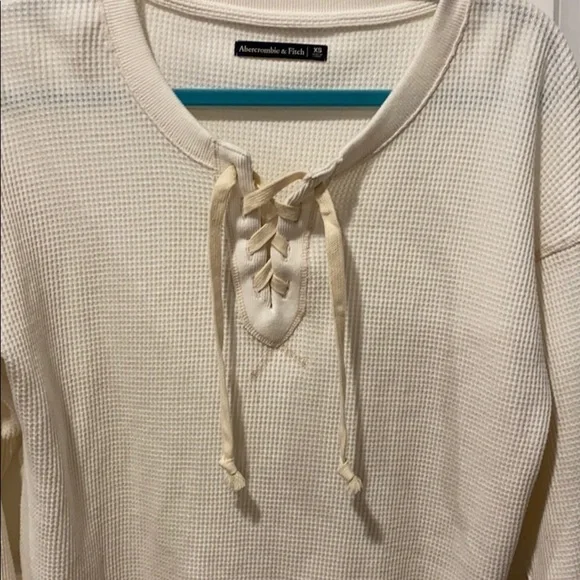 A&F Cream Boxy Lace Up Waffle Thermal Top EUC - Picture 4 of 11
